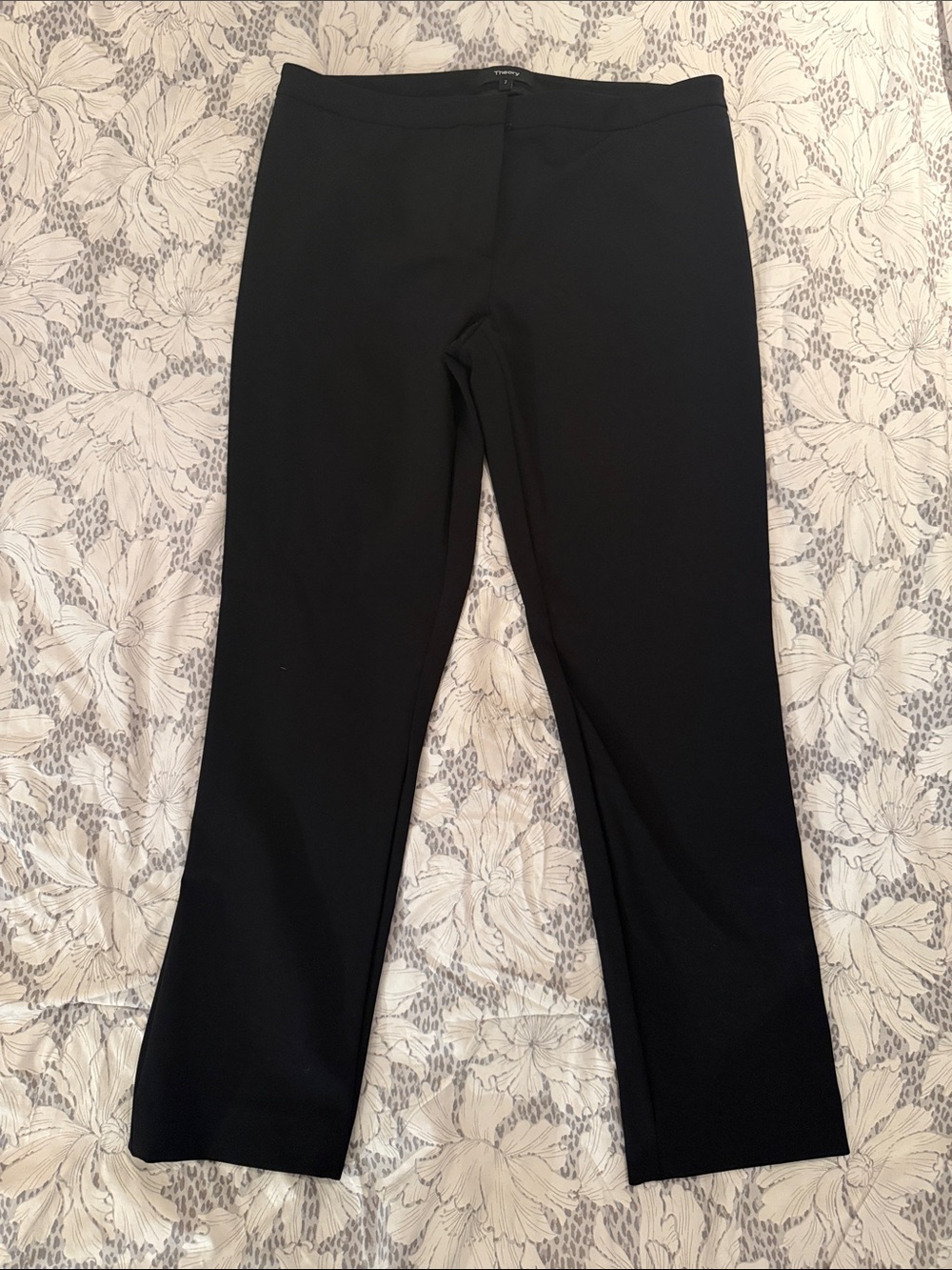 Theory Black Women’s Pants